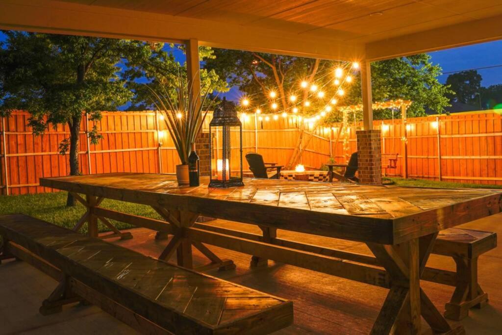 Dallas 4Br Large Yard W Hot Tub , Fire Pit And Basketball Hoop Exterior foto